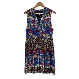 Hinge Silk Floral Sleeveless Dress with Pleats. Size L